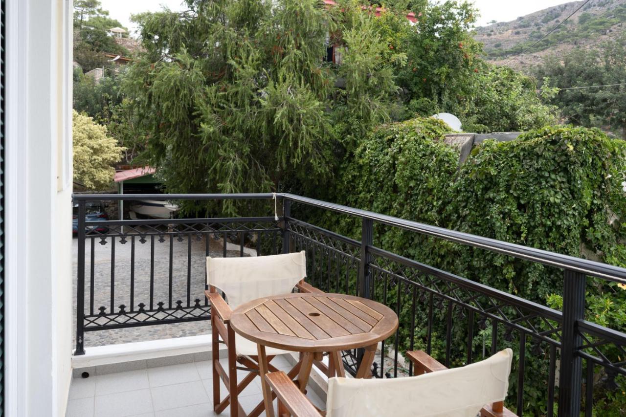 Aretousa Apartamento